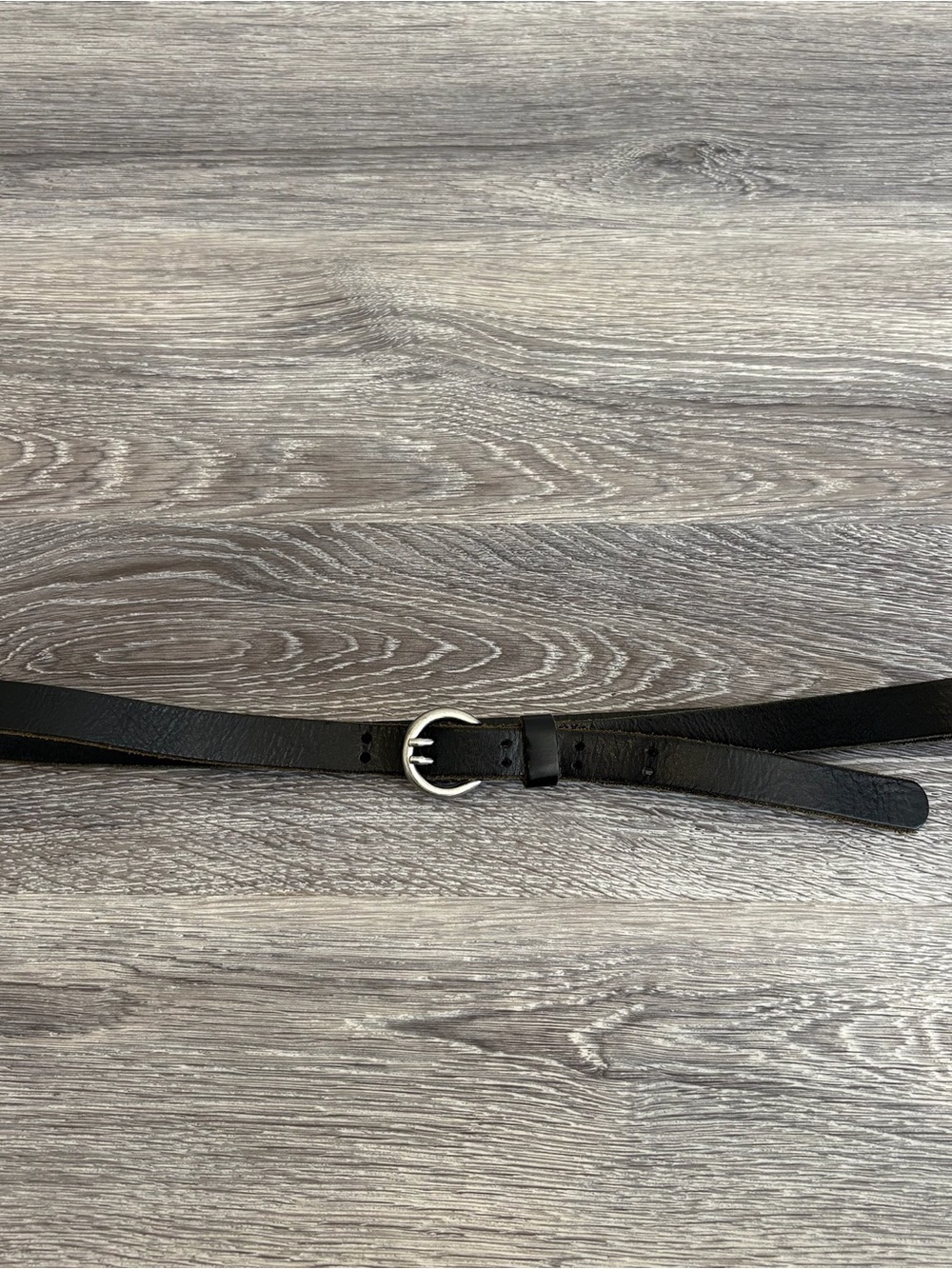 Classic Black Genuine Leather Belt with Silver Round Buckle Size M